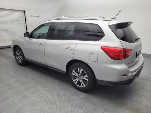 Used 2018 Nissan Pathfinder S FWD image 3