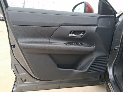 New 2026 Nissan Kicks SV image 21