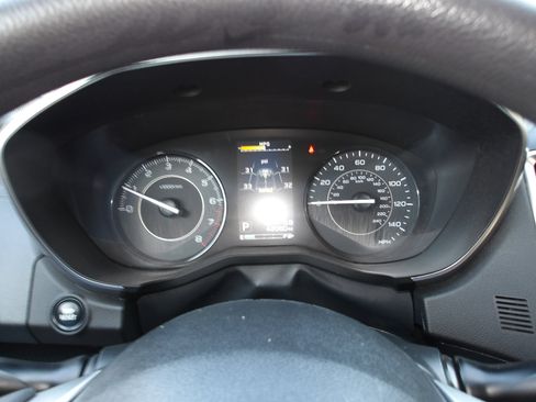 Used 2019 Subaru Impreza 2.0i Premium image 18