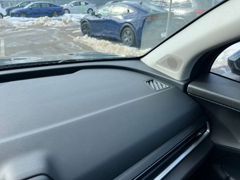 Used 2025 Kia Sportage LX image 34