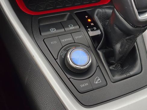 Certified 2023 Toyota RAV4 TRD Off-Road w/ TRD Off-Road Weather Package AWD/4WD image 24