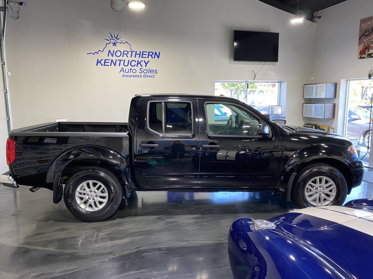 Used 2017 Nissan Frontier SV RWD image 4