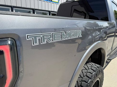 Used 2022 Ford F250 Lariat w/ Tremor Off-Road Package AWD/4WD image 21