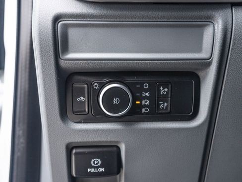 Used 2022 Ford F150 XLT w/ XTR Package image 25