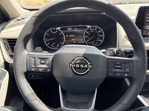 New 2026 Nissan Rogue SV AWD/4WD image 13