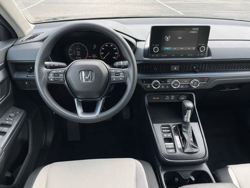Certified 2025 Honda CR-V EX image 11