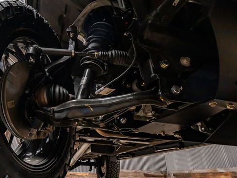 Used 2025 GMC Sierra 1500 Denali Ultimate image 14