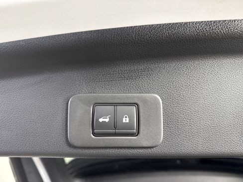 Used 2025 Nissan Murano SL AWD/4WD image 35