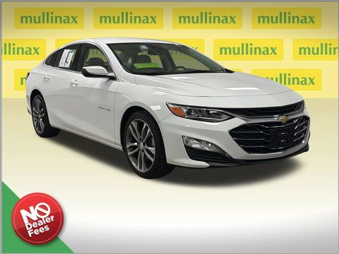 Used 2024 Chevrolet Malibu LT FWD image 1