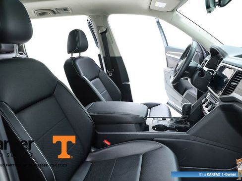 Used 2023 Volkswagen Atlas SE w/ Panoramic Sunroof Package FWD image 35