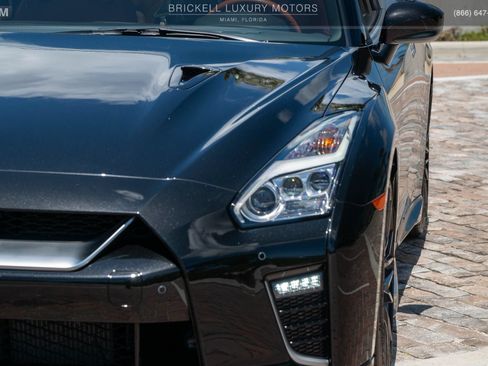 Used 2020 Nissan GT-R Premium w/ Premium Interior Package AWD/4WD image 54