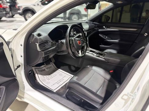 Used 2021 Honda Accord Sport image 14