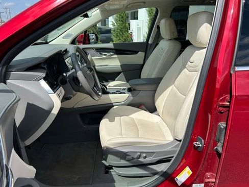 Certified 2023 Cadillac XT6 Premium Luxury AWD/4WD image 20