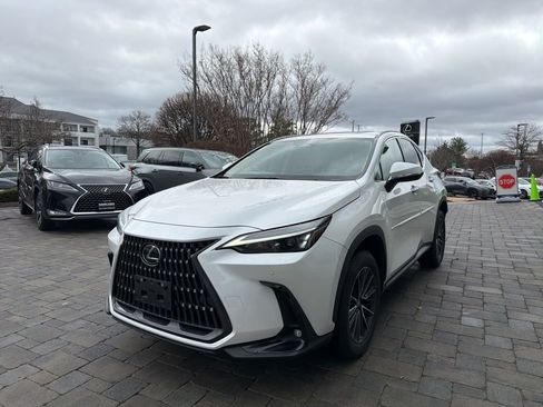 Used 2025 Lexus NX 350 350 Premium w/ Accessory Package (P2) image 29