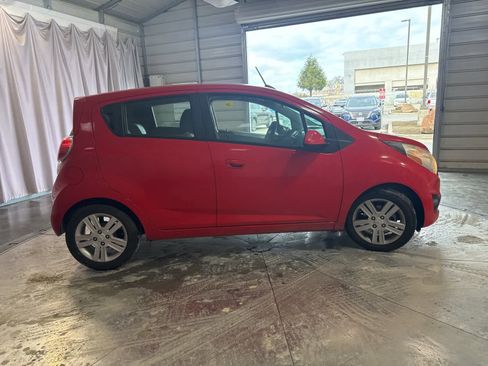 Used 2015 Chevrolet Spark LT image 4