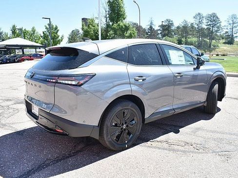 New 2025 Nissan Murano SV image 6