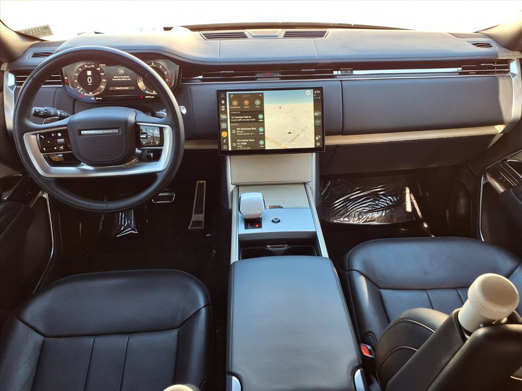 Used 2024 Land Rover Range Rover SV AWD/4WD image 14