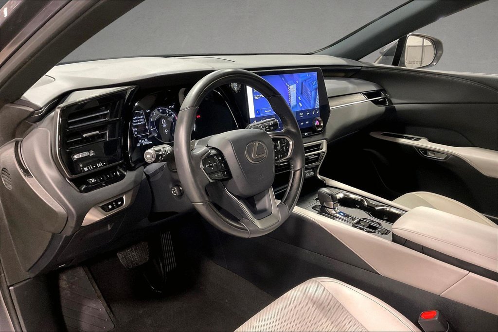 Used 2023 Lexus RX 350 Premium w/ Accessory Package (Z1) AWD/4WD image 18