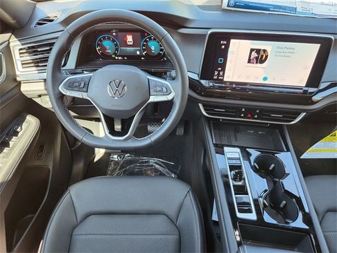New 2026 Volkswagen Atlas Cross Sport SEL image 21