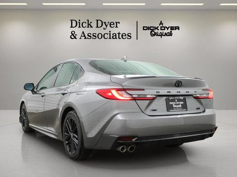 Used 2025 Toyota Camry SE w/ Multimedia Upgrade Package FWD image 9