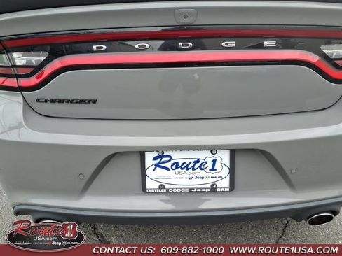 Used 2017 Dodge Charger R/T RWD image 20
