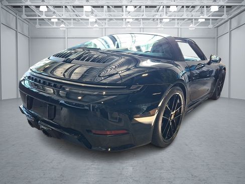 Used 2026 Porsche 911 Targa 4 GTS AWD/4WD image 7