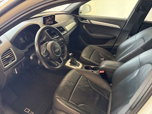 Used 2018 Audi Q3 2.0T Premium FWD image 10