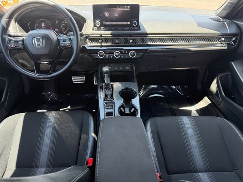 Used 2025 Honda Civic Sport image 27