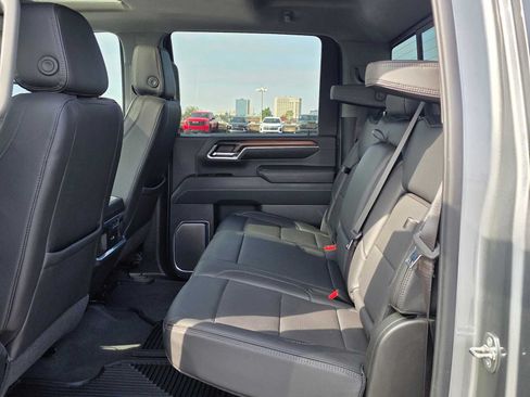 Used 2024 GMC Sierra 2500 Denali w/ Denali Reserve Package AWD/4WD image 16