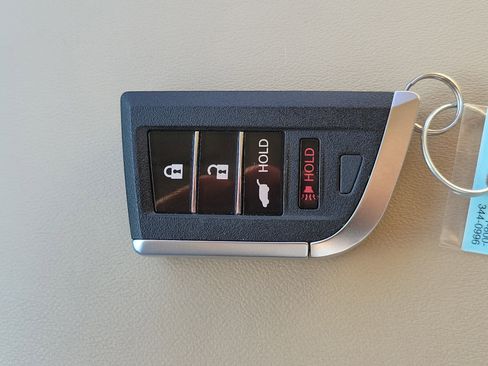 Used 2022 Acura MDX FWD w/ Technology Package image 32