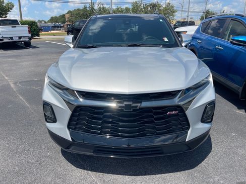 Used 2022 Chevrolet Blazer RS w/ Enhanced Convenience Package FWD image 2