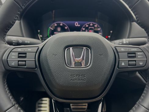 Used 2025 Honda Accord Sport image 22