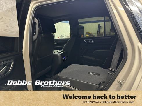 Used 2021 GMC Yukon SLT w/ SLT Luxury Plus Package image 28