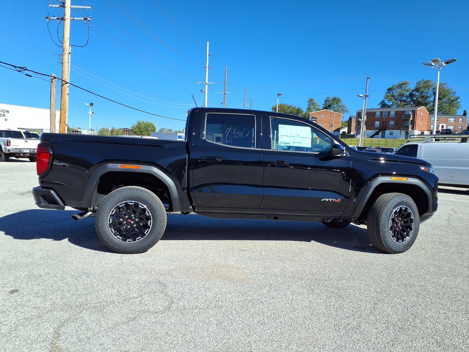 New 2026 GMC Canyon AT4 AWD/4WD image 20