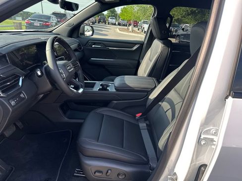 New 2026 GMC Acadia Elevation w/ Super Cruise Package FWD image 22