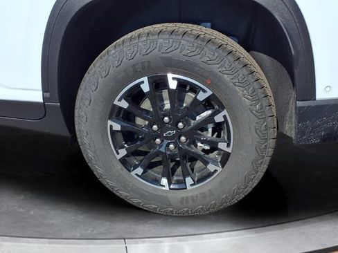 New 2026 Chevrolet Traverse Z71 w/ Enhanced Driving Package AWD/4WD image 15