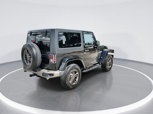 Used 2016 Jeep Wrangler Sahara AWD/4WD image 8