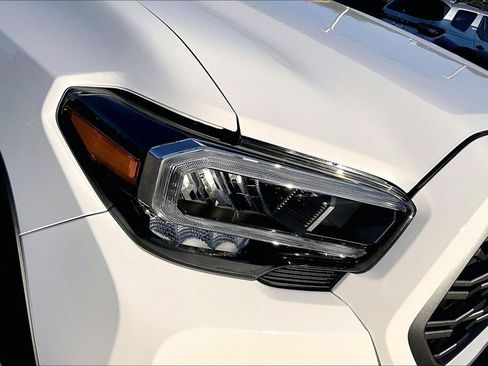Certified 2023 Toyota Tacoma TRD Off-Road w/ Black Out Package (TMS) image 33