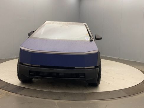 Used 2024 Tesla Cybertruck Cyberbeast AWD/4WD image 8