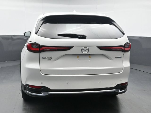 Certified 2024 MAZDA CX-90 Plug-In Hybrid w/ Premium Plus AWD/4WD image 4