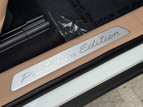 Used 2023 Porsche Cayenne Platinum Edition image 48