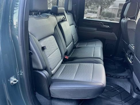 Used 2026 Chevrolet Silverado 2500 ZR2 w/ LPO, Dark Essentials Package AWD/4WD image 15