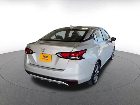 Used 2025 Nissan Versa SV image 12