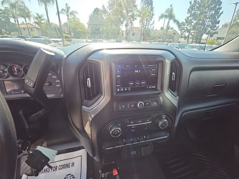 Used 2019 Chevrolet Silverado 1500 Custom Trail Boss w/ Custom Convenience Package AWD/4WD image 14