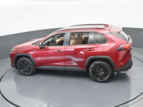Used 2019 Toyota RAV4 LE image 46
