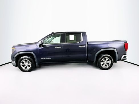 Used 2025 GMC Sierra 1500 SLT RWD image 4