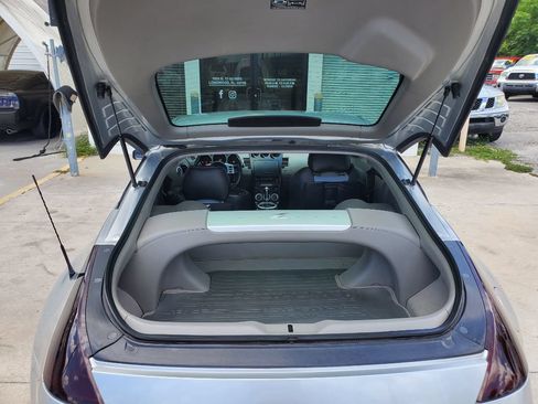 Used 2004 Nissan 350Z Touring w/ Aerodynamics Pkg RWD image 22