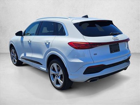 Certified 2025 Audi Q5 Premium w/ Premium Plus AWD/4WD image 8