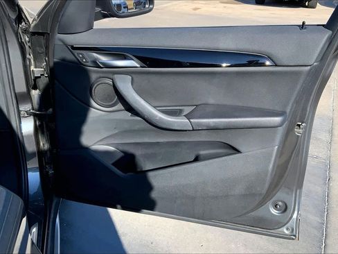 Used 2020 BMW X1 xDrive28i image 21