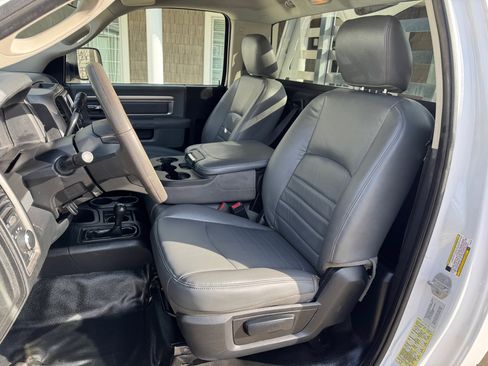 Used 2015 RAM 3500 Tradesman w/ Power & Remote Entry Group image 13